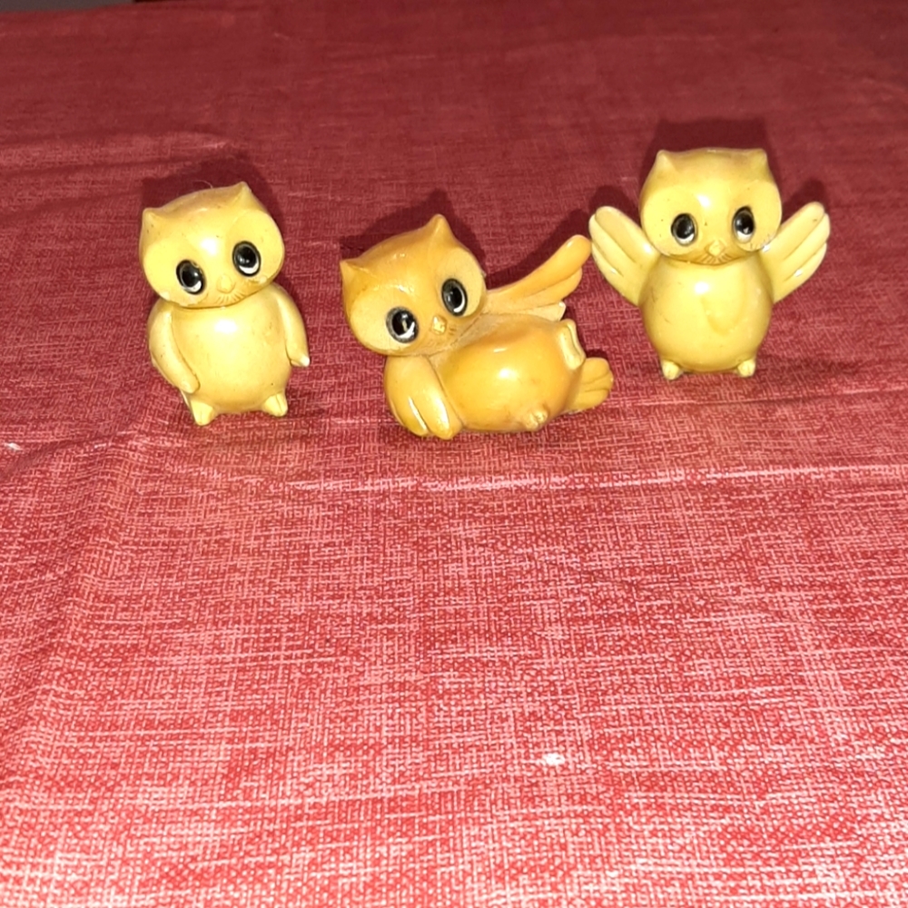 Anthropomorphic Celluloid Owl figurines